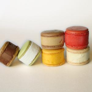 MACARON Gelato Sandwiches